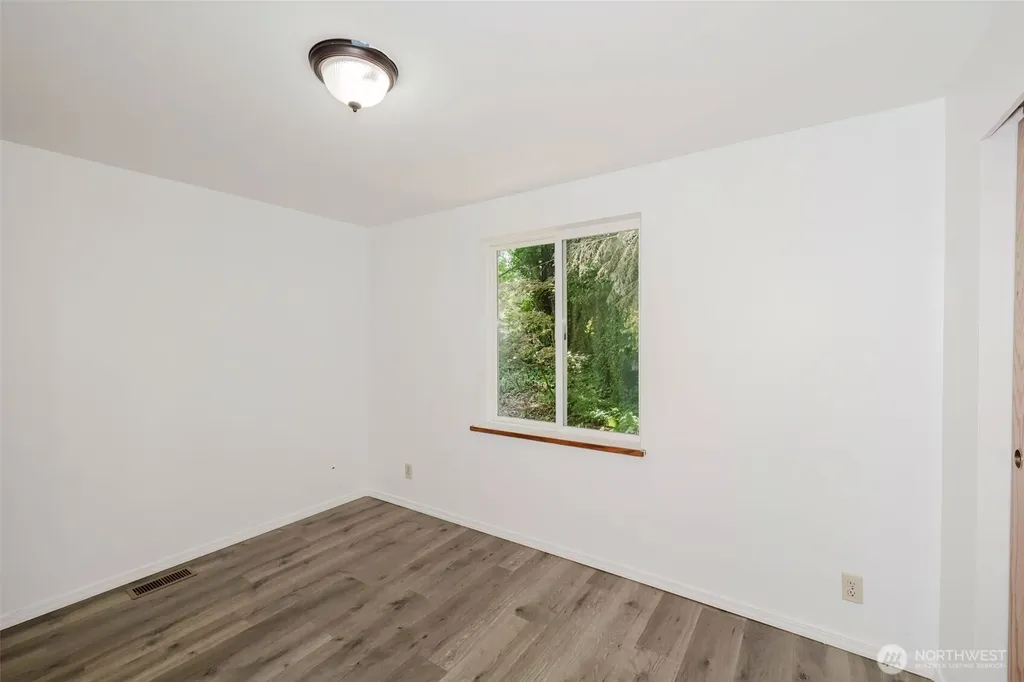 6525 SE Skycrest Lane Port Orchard WA 98366