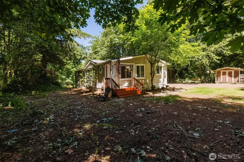 6525 SE Skycrest Lane Port Orchard WA 98366