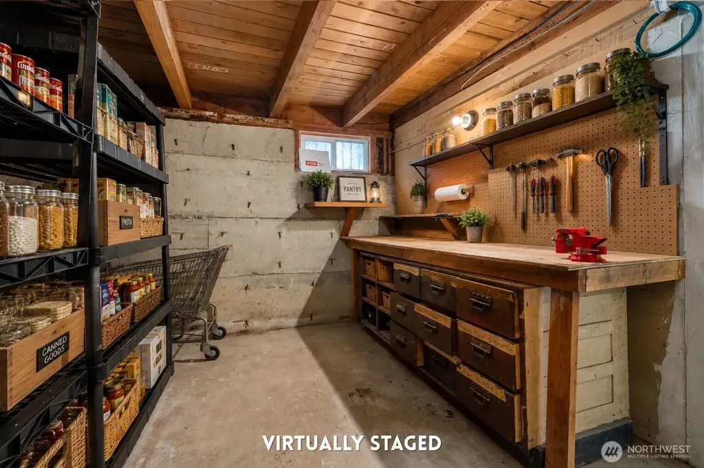 12017 64th Avenue S Seattle WA 98178