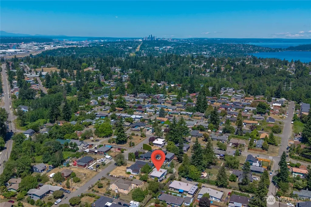 12017 64th Avenue S Seattle WA 98178