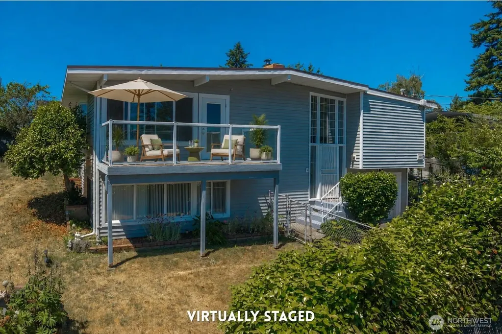 12017 64th Avenue S Seattle WA 98178
