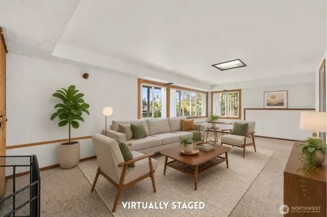 12017 64th Avenue S Seattle WA 98178
