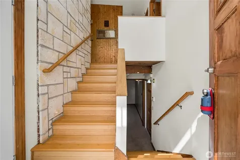 12017 64th Avenue S Seattle WA 98178