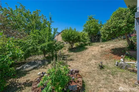 12017 64th Avenue S Seattle WA 98178