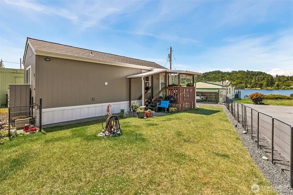 4707 Black Lake Belmore Road SW Olympia WA 98512