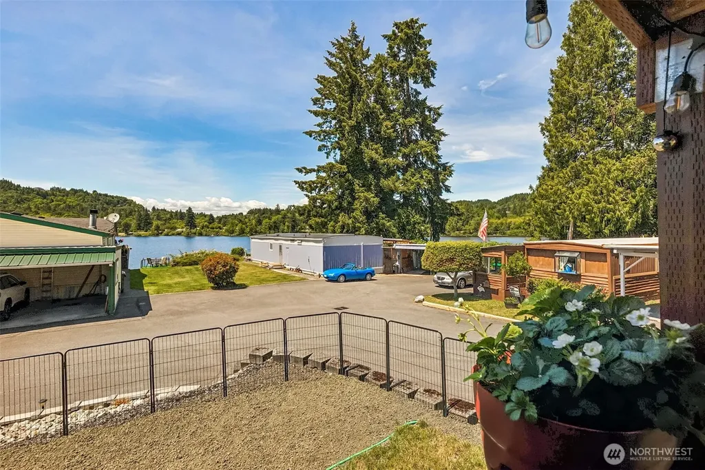 4707 Black Lake Belmore Road SW Olympia WA 98512