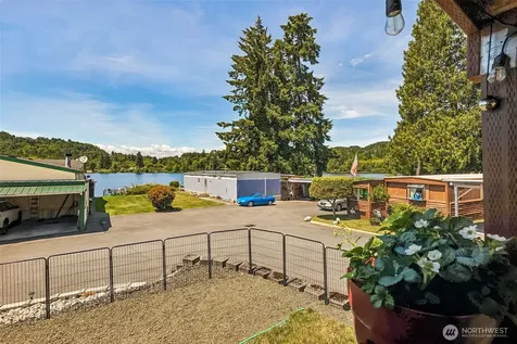4707 Black Lake Belmore Road SW Olympia WA 98512