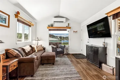 4707 Black Lake Belmore Road SW Olympia WA 98512