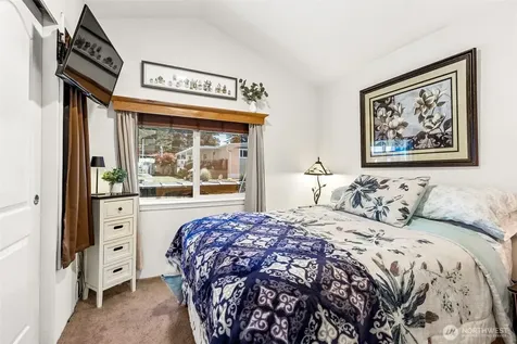 4707 Black Lake Belmore Road SW Olympia WA 98512