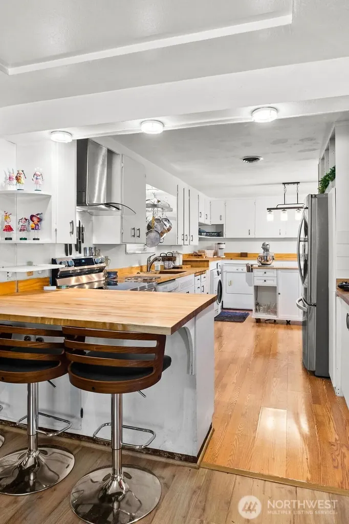 221 W Hunley Westport WA 98595