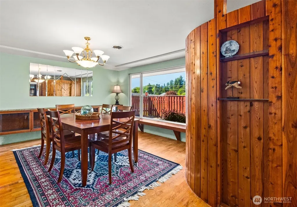 221 W Hunley Westport WA 98595