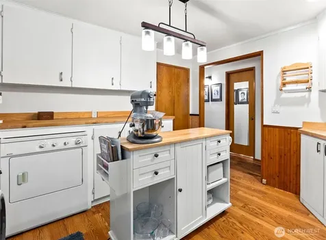 221 W Hunley Westport WA 98595