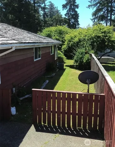 221 W Hunley Westport WA 98595