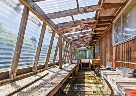 221 W Hunley Westport WA 98595