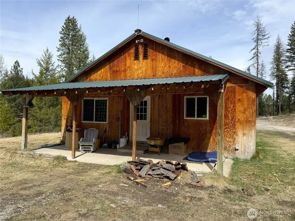 37 Gardner Creek Road Republic WA 99166