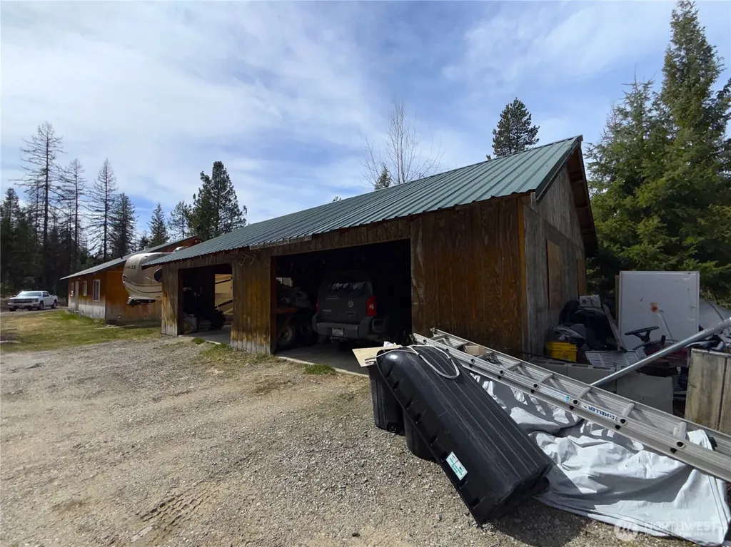 37 Gardner Creek Road Republic WA 99166