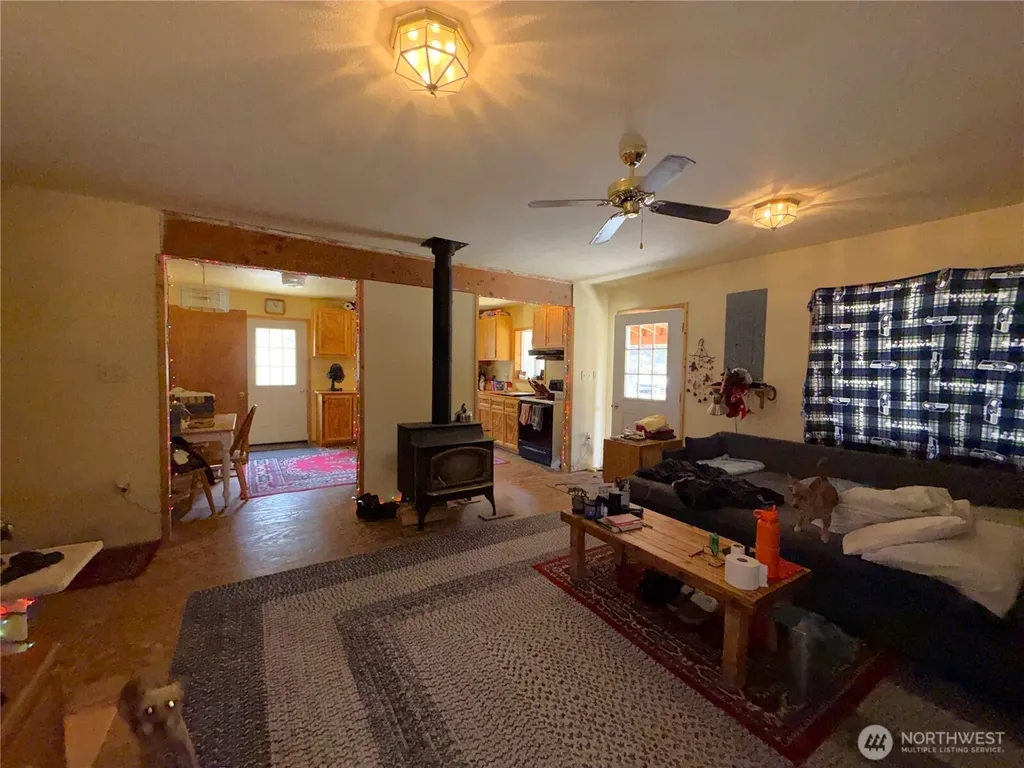 37 Gardner Creek Road Republic WA 99166
