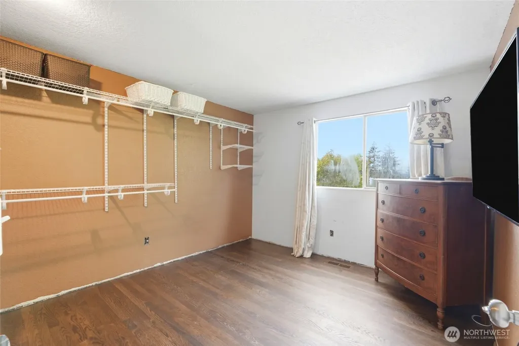 7611 49th Avenue W Mukilteo WA 98275