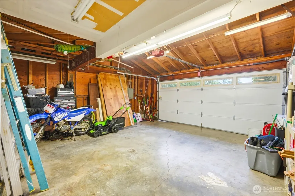 7611 49th Avenue W Mukilteo WA 98275