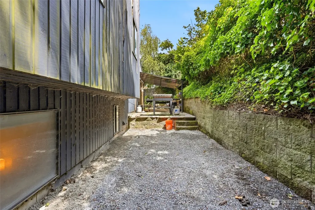 7611 49th Avenue W Mukilteo WA 98275