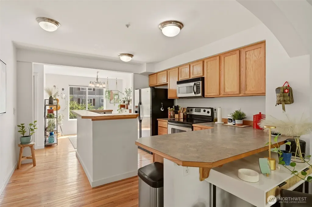 5710 198th Street SW Lynnwood WA 98036