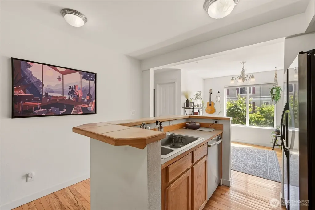 5710 198th Street SW Lynnwood WA 98036
