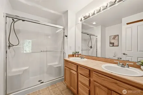 5710 198th Street SW Lynnwood WA 98036