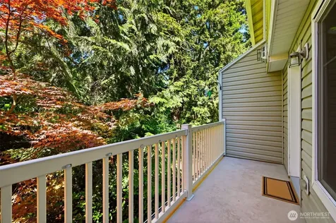 5710 198th Street SW Lynnwood WA 98036