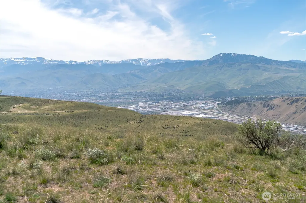 3 Lots Blue Grade Road East Wenatchee WA 98802