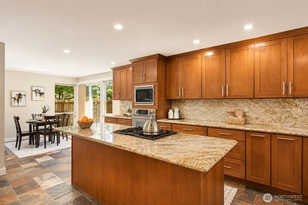 6341 121st Avenue SE Bellevue WA 98006