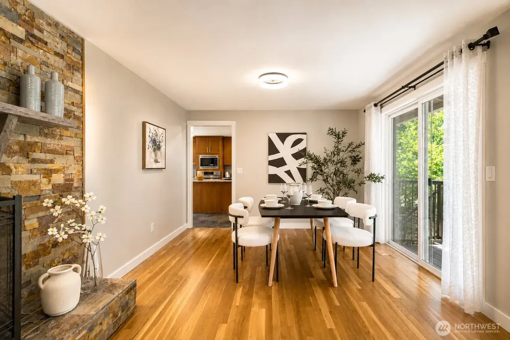 6341 121st Avenue SE Bellevue WA 98006