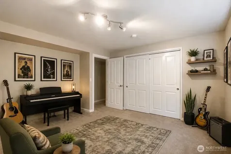 6341 121st Avenue SE Bellevue WA 98006