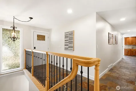 6341 121st Avenue SE Bellevue WA 98006
