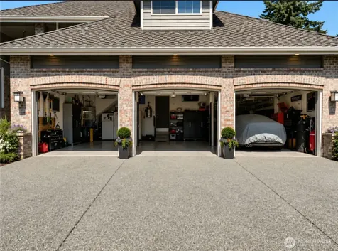 601 152nd Place SW Lynnwood WA 98087