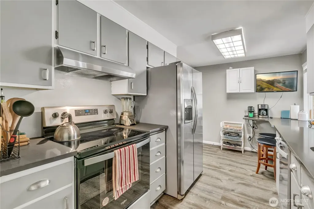 15024 SE 253rd Place Covington WA 98042