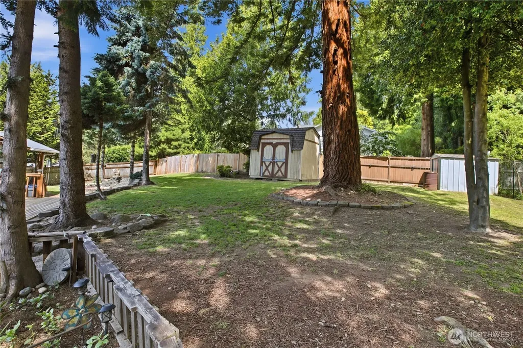 15024 SE 253rd Place Covington WA 98042