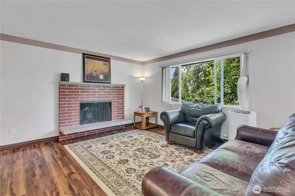 15024 SE 253rd Place Covington WA 98042