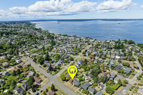 1119 N Tacoma Avenue Tacoma WA 98403