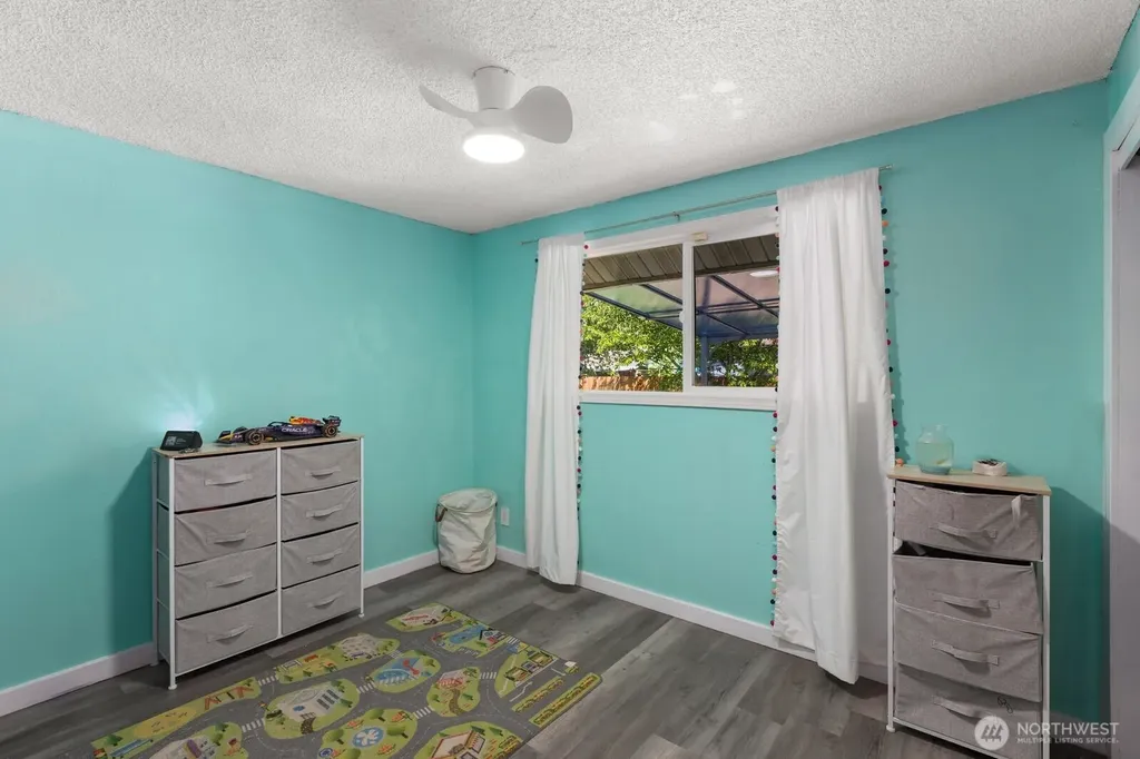 2406 64th Avenue NE Tacoma WA 98422