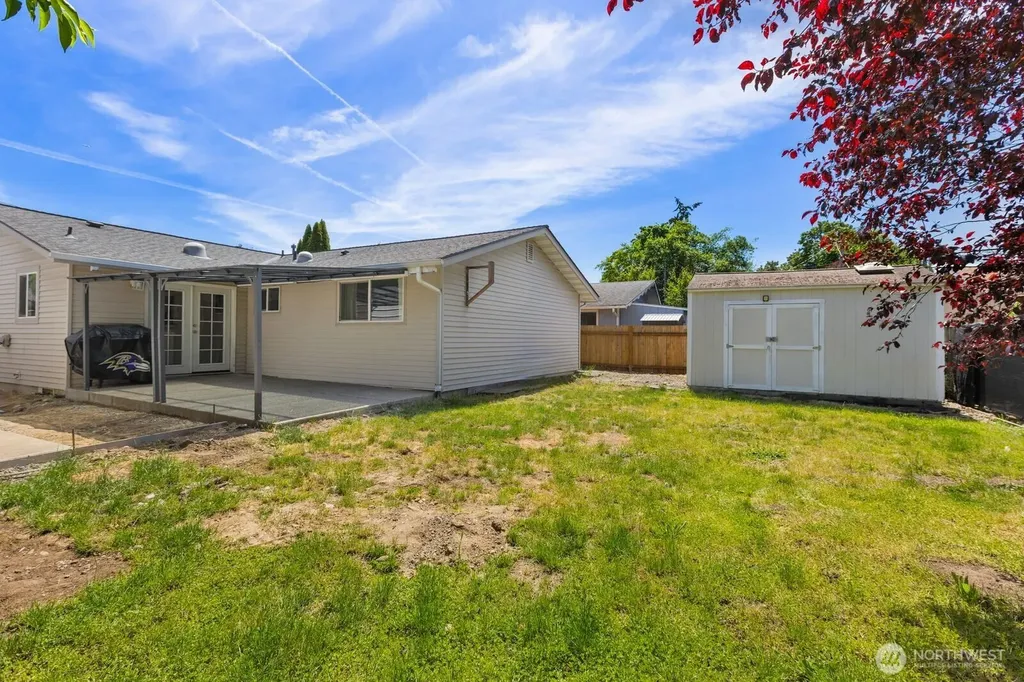 2406 64th Avenue NE Tacoma WA 98422