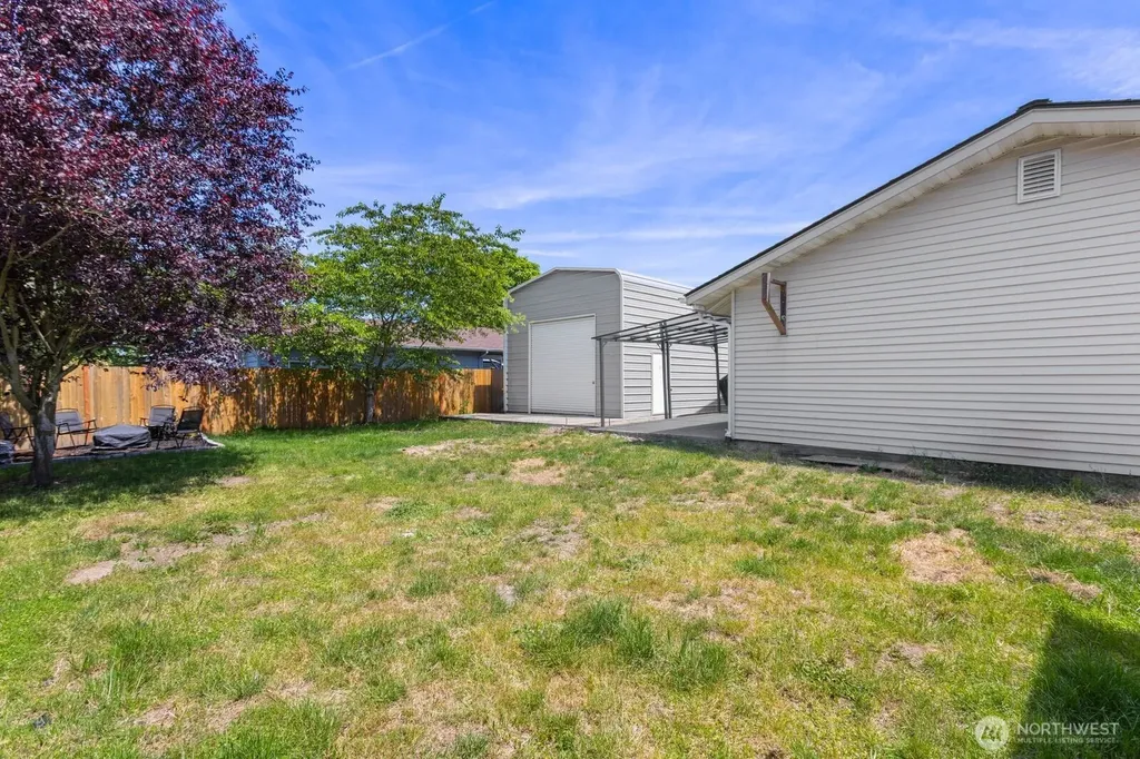 2406 64th Avenue NE Tacoma WA 98422