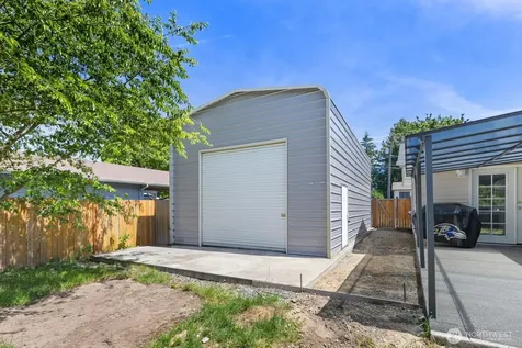 2406 64th Avenue NE Tacoma WA 98422