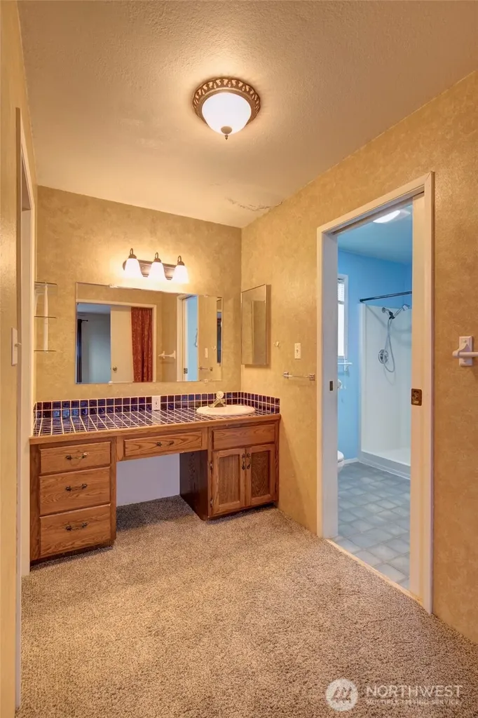 446 Eklund Avenue Hoquiam WA 98550