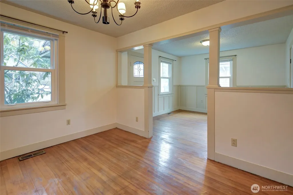 446 Eklund Avenue Hoquiam WA 98550