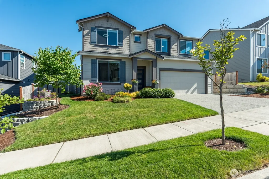 8223 284th Place NW Stanwood WA 98292
