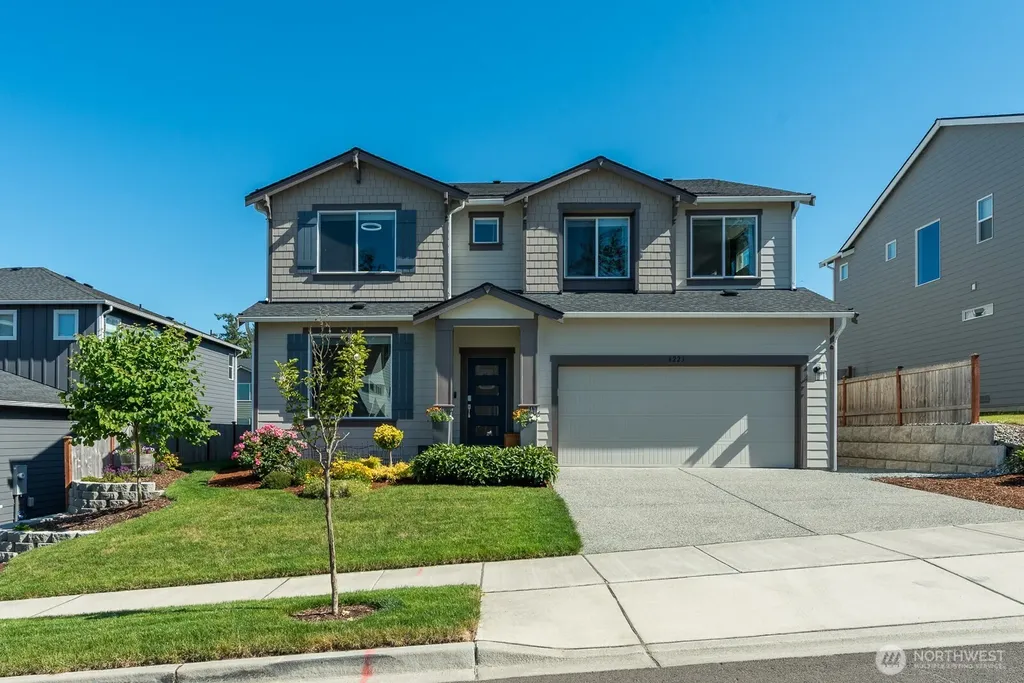8223 284th Place NW Stanwood WA 98292