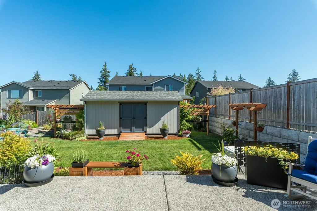 8223 284th Place NW Stanwood WA 98292