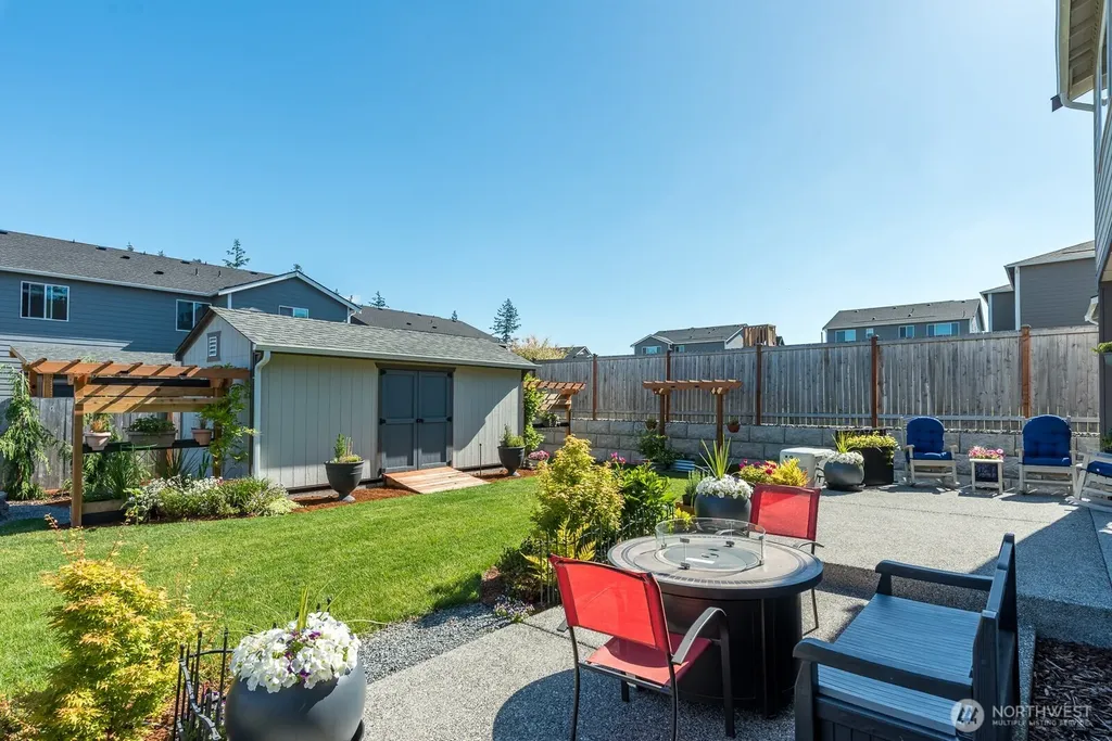 8223 284th Place NW Stanwood WA 98292