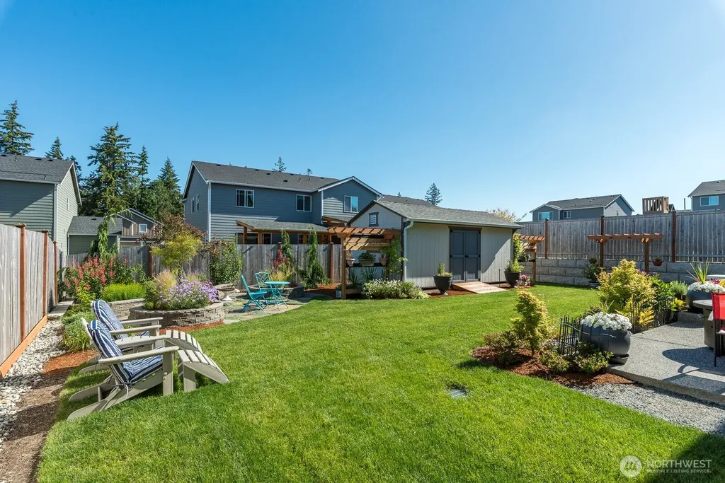 8223 284th Place NW Stanwood WA 98292