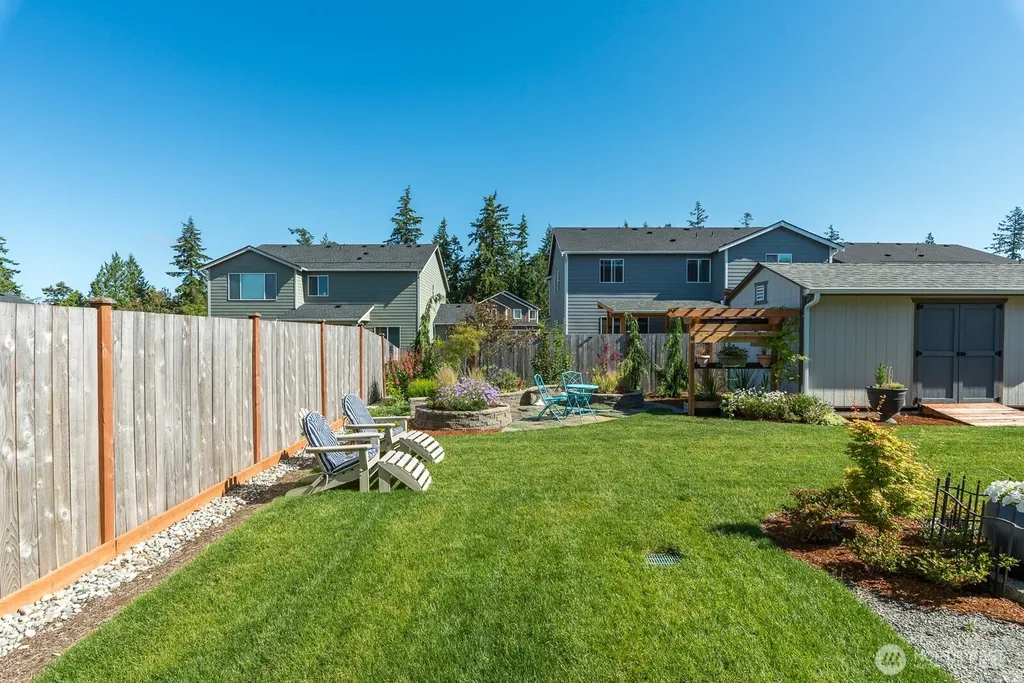 8223 284th Place NW Stanwood WA 98292